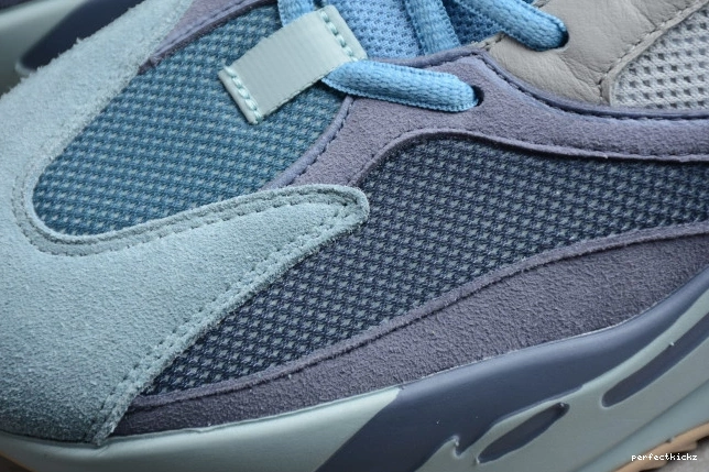 FW2498 Adidas 700 Boost Yeezy Blue Carbon 0809